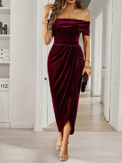 Women’s Elegant Velvet Off-Shoulder Midi Dress – Slim Fit Party Dress with Draped Waist