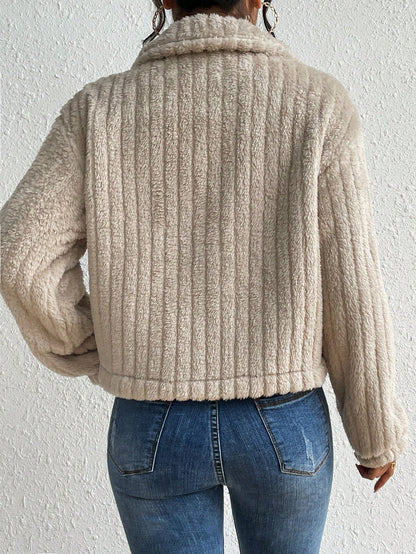 Women’s Plush Short Jacket Soft Casual Winter Coat with Long Sleeves