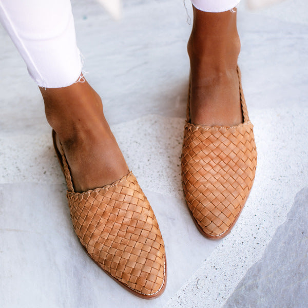 Kvinders pegede tå flettet tekstur slip-on flade sko
